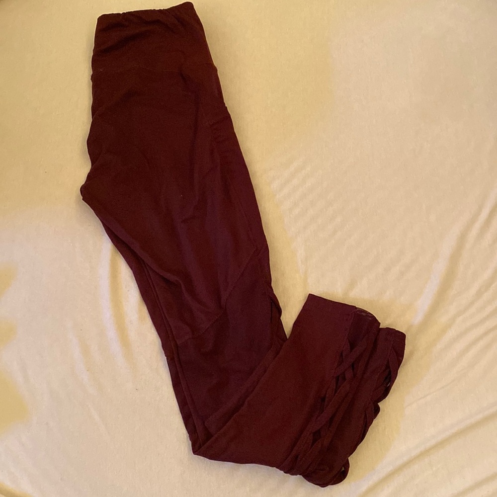 Mesh cutout workout pants